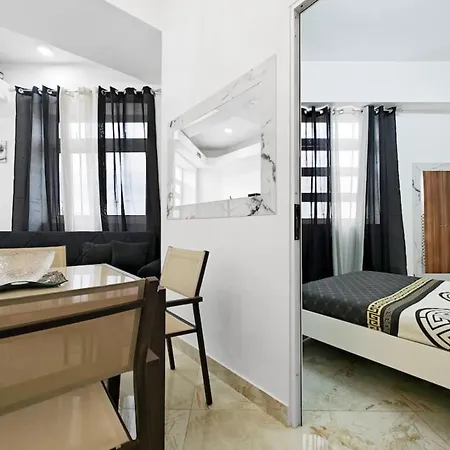 Travelers Nest Safi