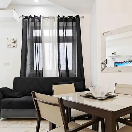 Travelers Nest * Safi