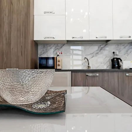 Apartment Travelers Nest