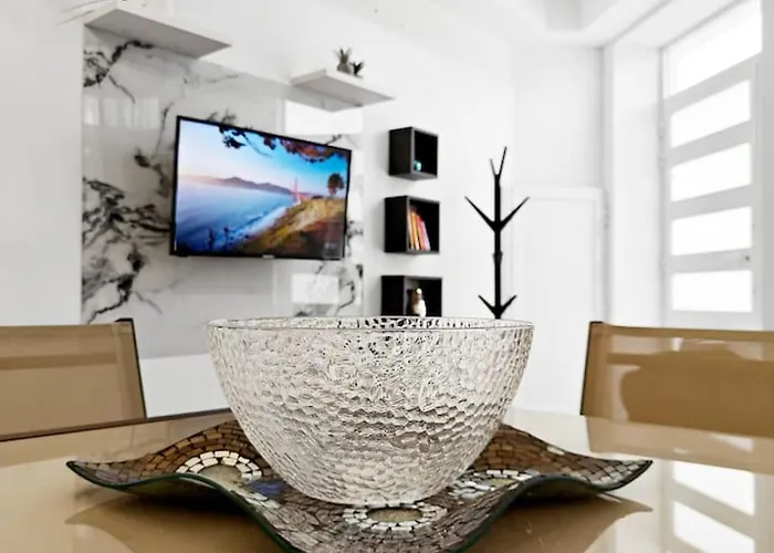 Travelers Nest * Safi