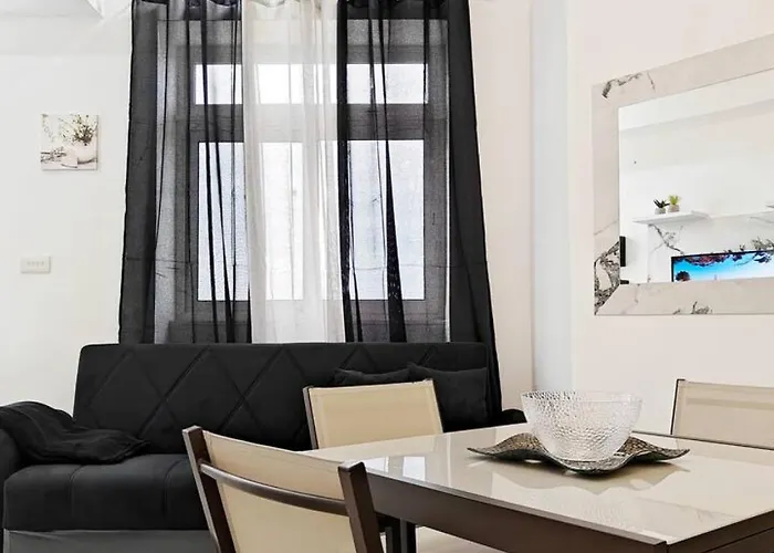 Travelers Nest * Safi